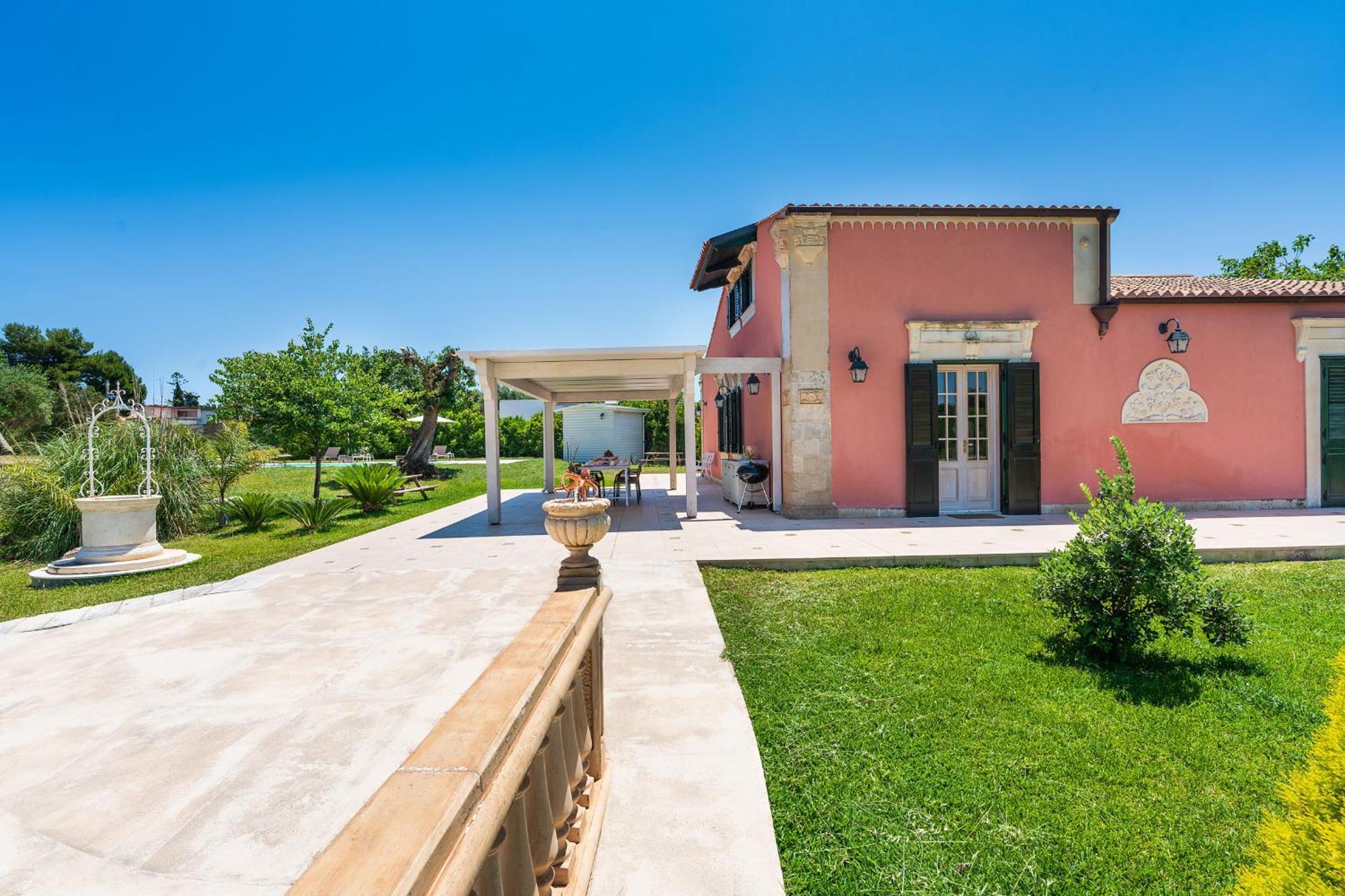Villa Gira Sole Fontane Bianche Exterior foto